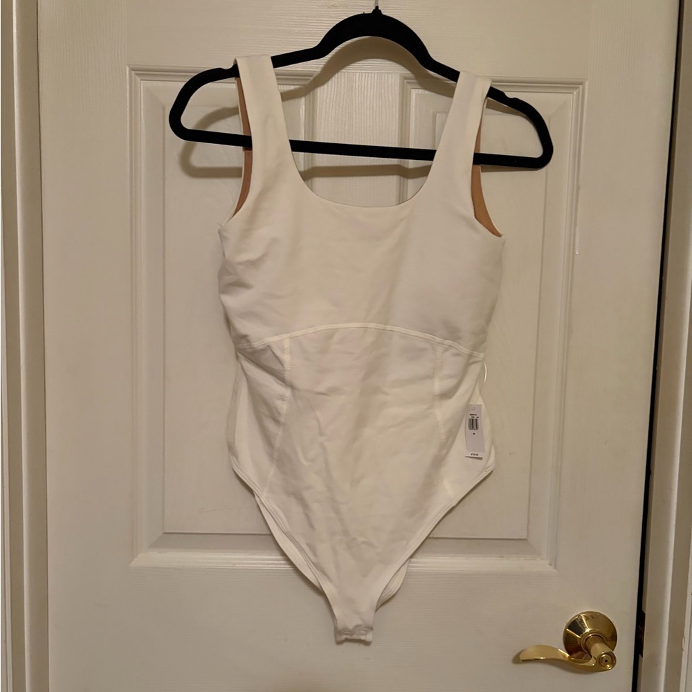 Old Navy ivory off-white cream Scoop Neck Bodysuit